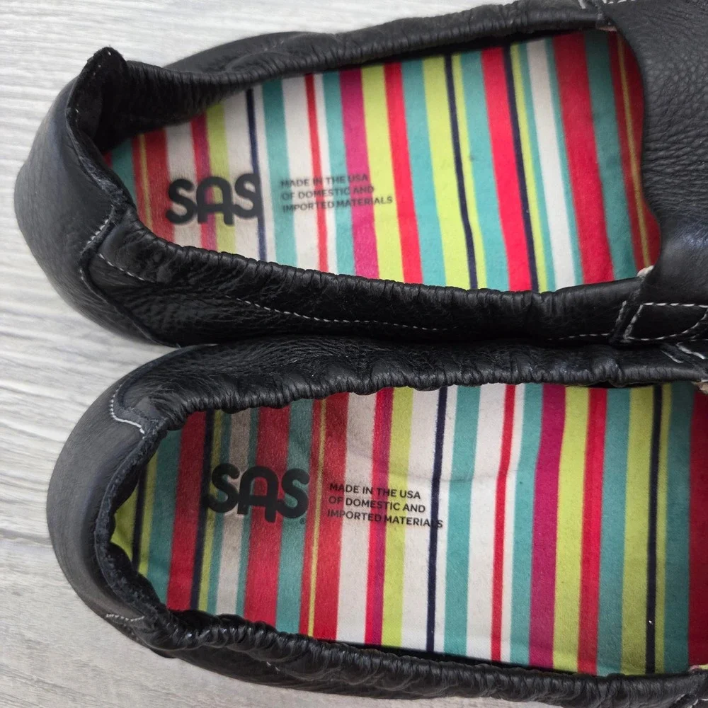 SAS leather slip